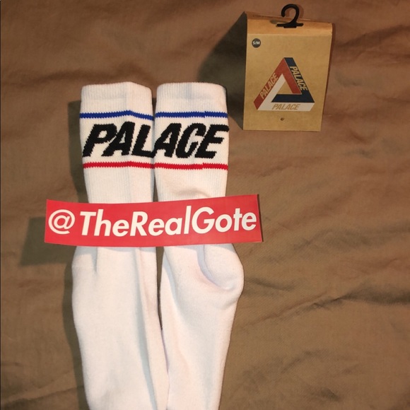 Palace Socks | White Socks | PRICE DROP MAY 2021 - Picture 3 of 3